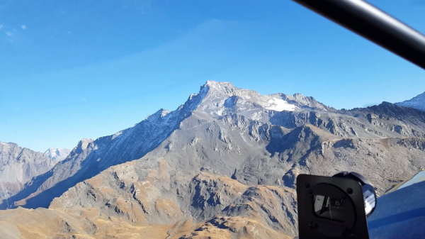 2017-10-12 La Plagne (3) Bellecôte (3417m).png