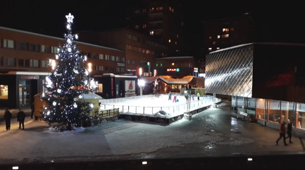 Patinoire Noël 2018.jpg