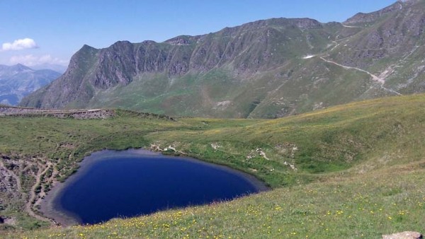 lac de la veliere.jpg